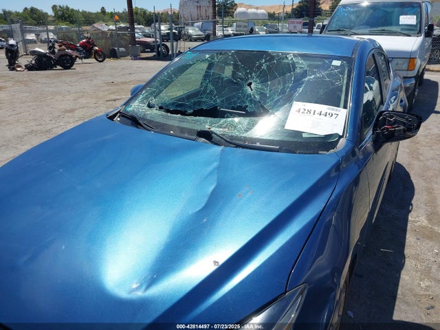 Mazda py 2018 3MZBN1V33JM204161 Image 6