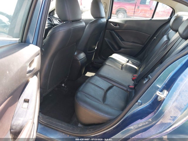 Mazda py 2018 3MZBN1V33JM204161 Image 8