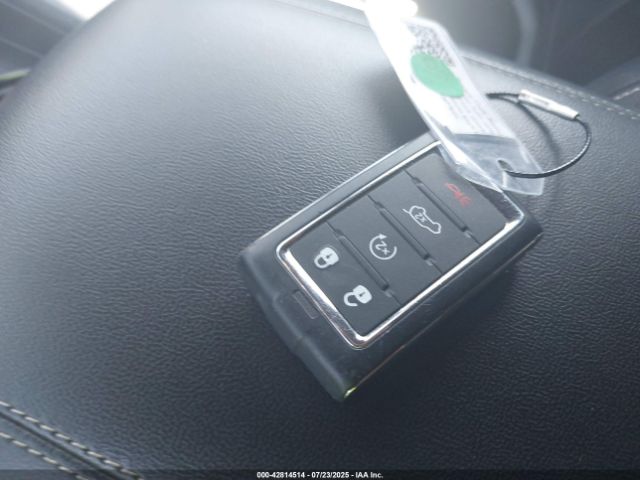 2024 JEEP GRAND CHEROKEE 4XE 1C4RJYB65RC117492 Photo 10