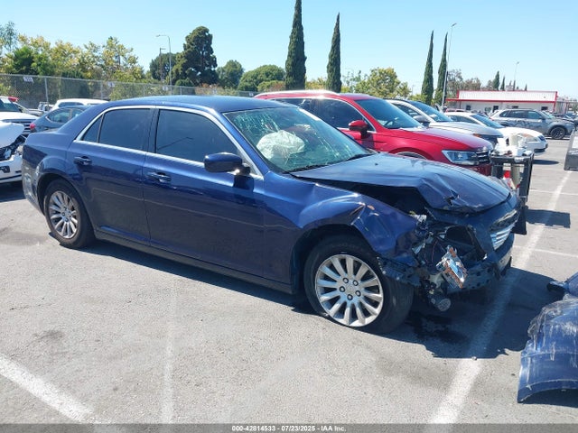 2014 CHRYSLER 300 2C3CCAAG8EH383067