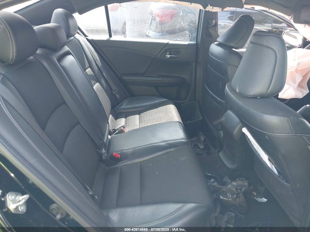 1HGCR2F55HA165230 Honda k24w1