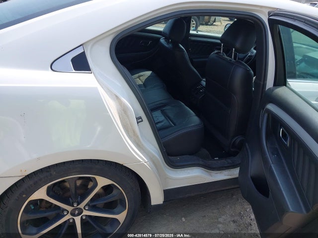 1FAHP2H82FG139556 Ford 2015