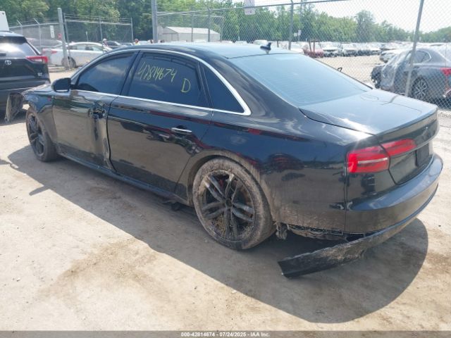 2016 AUDI A8 L WAU43AFD7GN010608 Photo 2