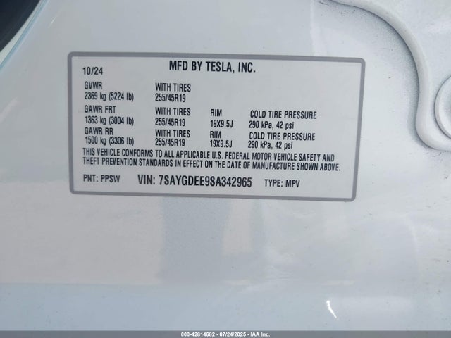 2025 TESLA MODEL Y 7SAYGDEE9SA342965 Photo 8