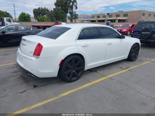 Chrysler 2016 2016 2C3CCAAG7GH268561 Image 4