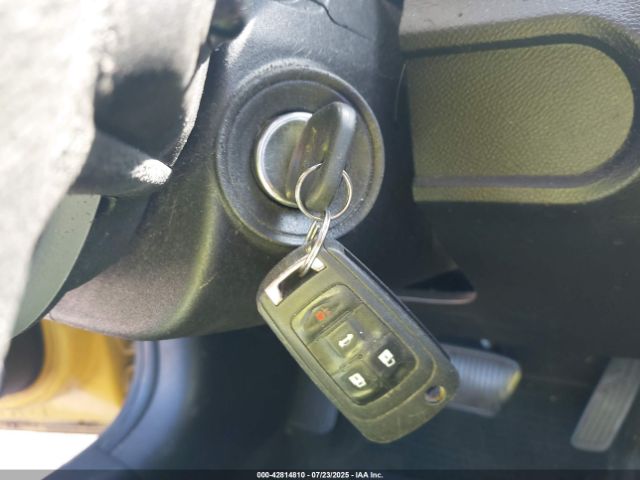 2011 CHEVROLET CAMARO 2G1FB1ED6B9120683 Photo 10
