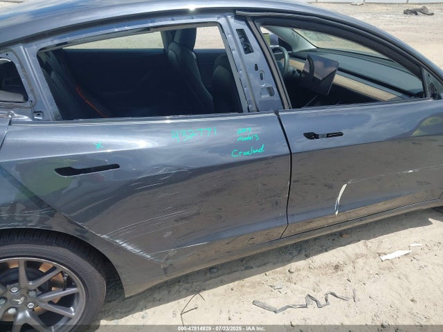 Tesla 2019 2019 5YJ3E1EB2KF432771 Image 20
