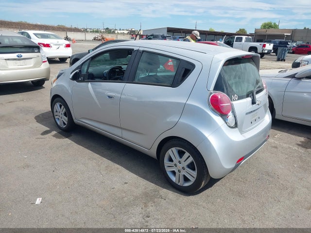 Chevrolet ll0 2014 KL8CD6S97EC535146 Image 3