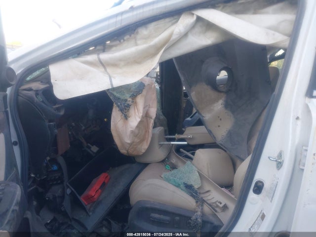 2HKRW1H85NH408137 Honda l15be