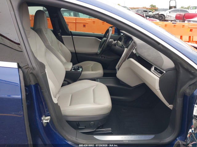 2016 TESLA MODEL S 5YJSA1E17GF153564 Photo 4