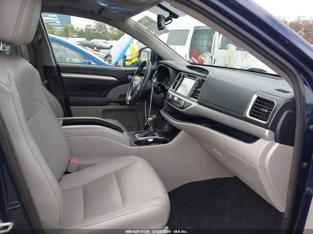 5TDKKRFH4GS159857 Toyota 2gr-fe