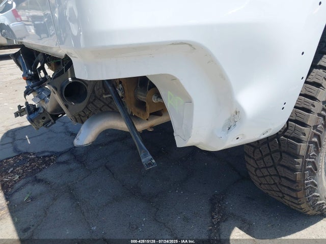 Chevrolet l87 2025 3GCUKHEL3SG294019 Image 17