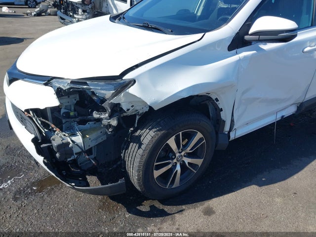 Toyota 2ar-fe 2018 2T3RFREV4JW791984 Image 6