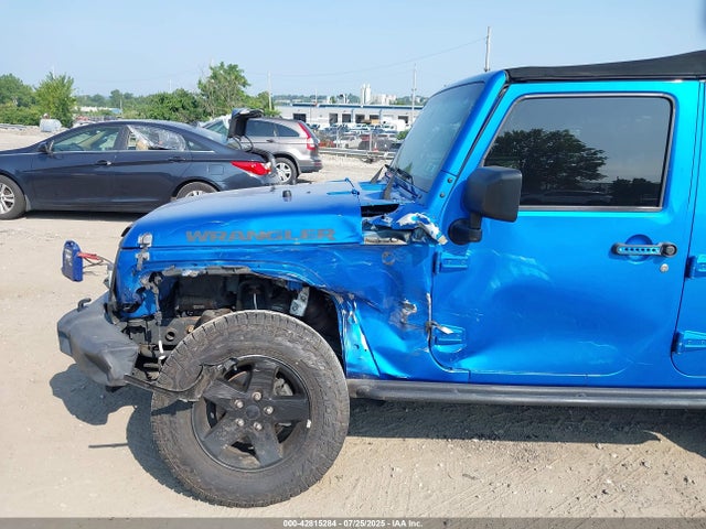 1C4BJWDG1GL125582 Jeep Wrangler