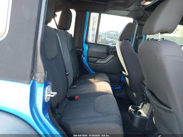 1C4BJWDG1GL125582 Jeep Wrangler