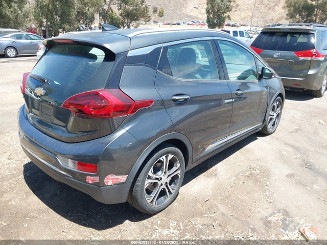 1G1FX6S02J4116986 Chevrolet 2018