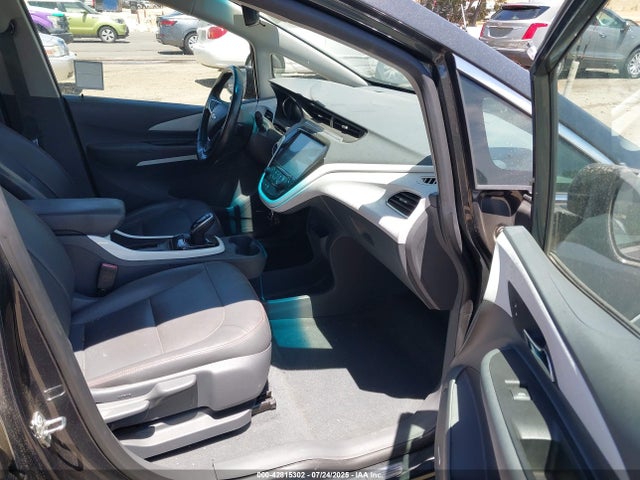 1G1FX6S02J4116986 Chevrolet 2018