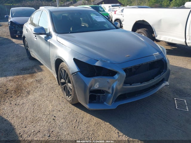 JN1BV7AR2FM404390 Infiniti Q50