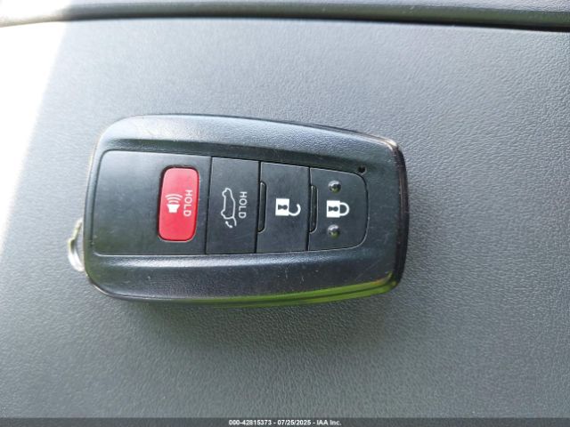 2022 TOYOTA HIGHLANDER 5TDHBRCHXNS555965 Photo 10