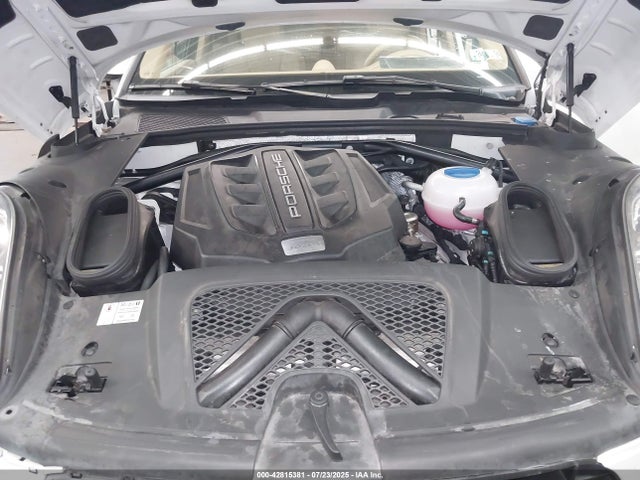 2015 PORSCHE MACAN WP1AB2A55FLB57632 Photo 9