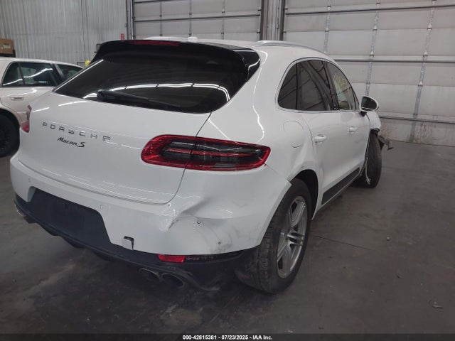 2015 PORSCHE MACAN WP1AB2A55FLB57632 Photo 3