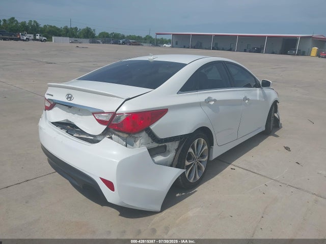 5NPEC4AC1EH842952 Hyundai gamma