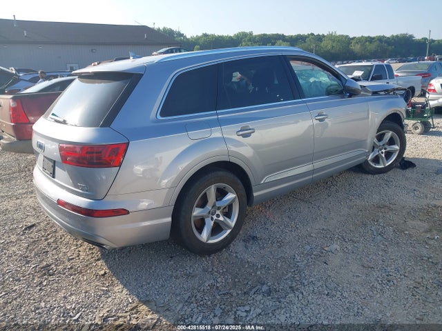 2018 AUDI Q7 WA1AHAF70JD006070 Photo 3