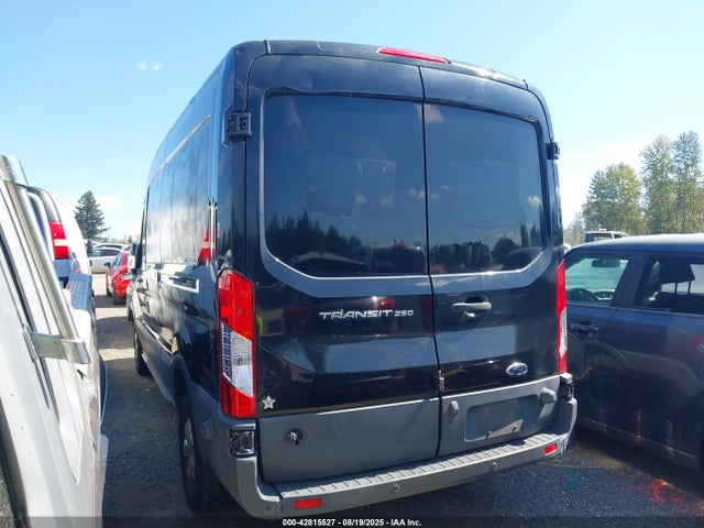Ford 2016 2016 1FTYR2CM3GKB51884 Image 3