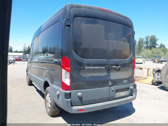 Ford 2015 2015 1FTYR2CM1FKB28361 Image 3