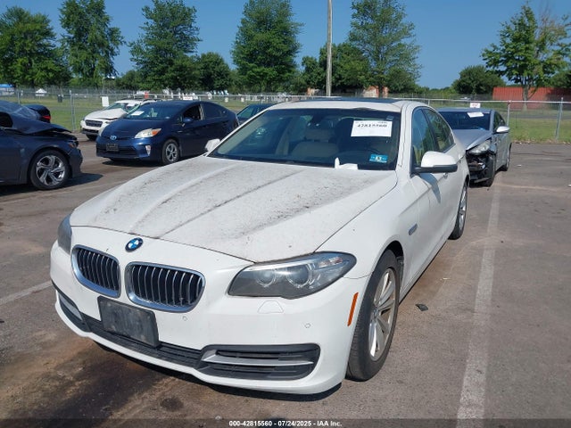 BMW 528I 2014 WBA5A7C51ED613681 Image 2