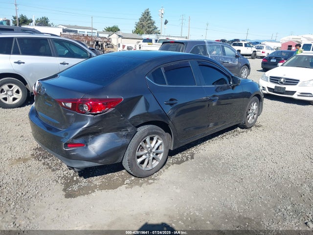 Mazda pe 2017 3MZBN1U70HM112472 Image 4