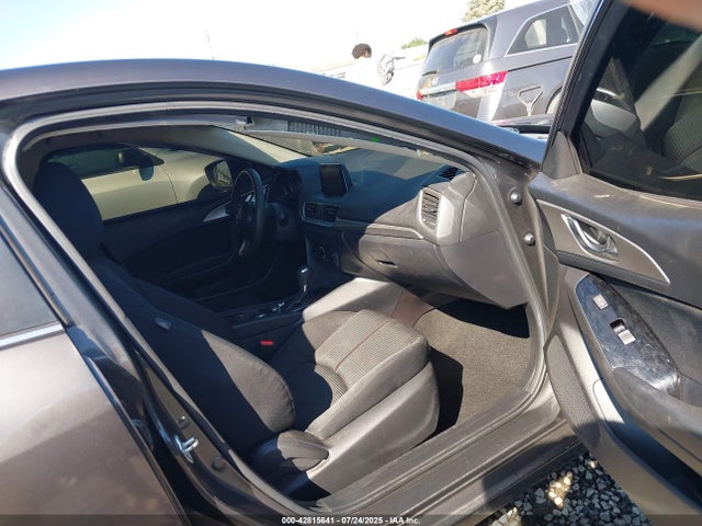 Mazda pe 2017 3MZBN1U70HM112472 Image 5