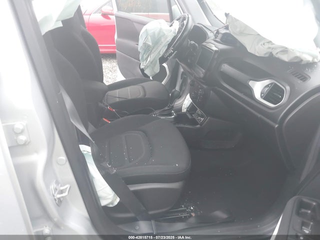 ZACNJABB1KPJ84611 Jeep Renegade