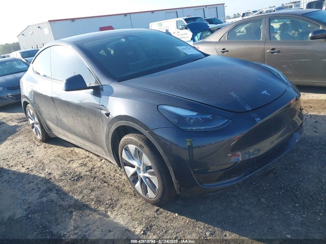 2024 TESLA MODEL Y 7SAYGDEE6RA255860 Photo 0