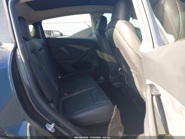 2024 TESLA MODEL Y 7SAYGDEE6RA255860 Photo 7