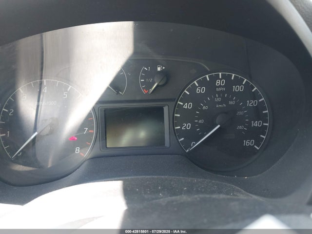 3N1AB7AP0HY353717 Nissan Sentra