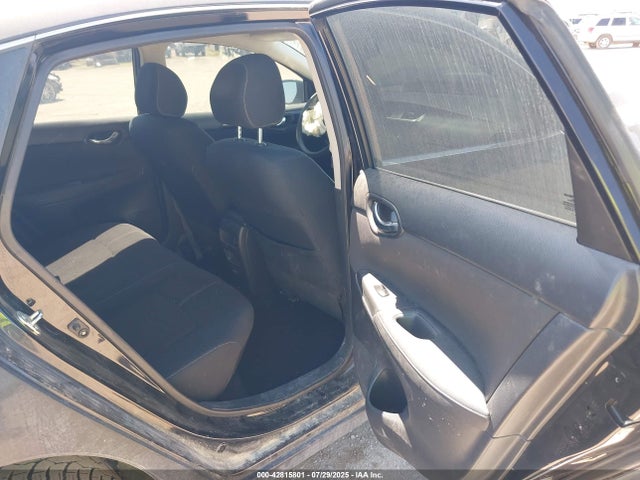 3N1AB7AP0HY353717 Nissan Sentra