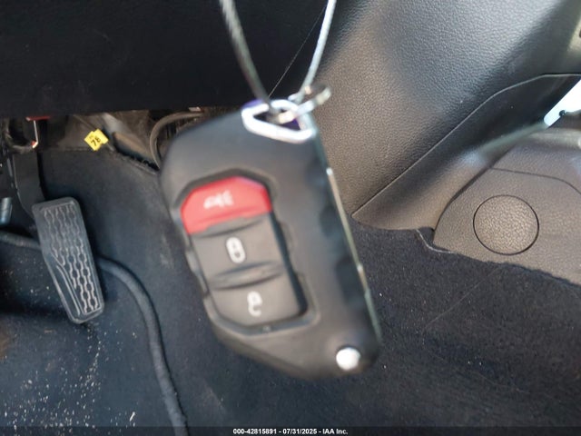 1C6HJTFG0ML586314 Jeep 2021
