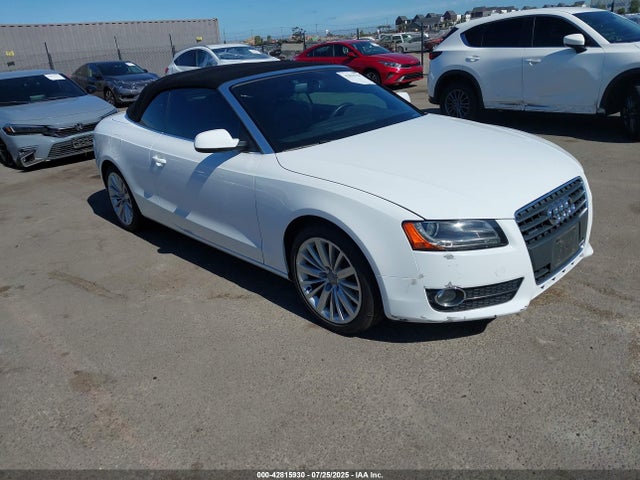 2011 AUDI A5 WAULFAFH0BN017396 Photo 0