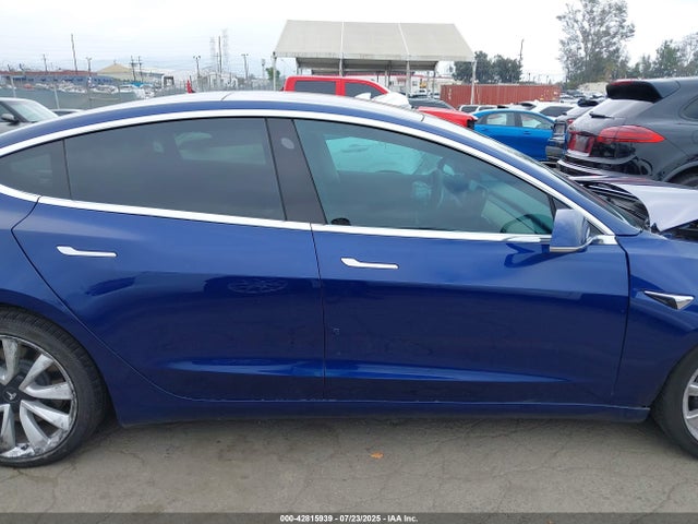 5YJ3E1EA8JF155145 Tesla MODEL 3