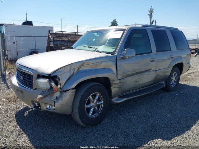 2000 CADILLAC ESCALADE 1GYEK63R1YR203395 Photo 1