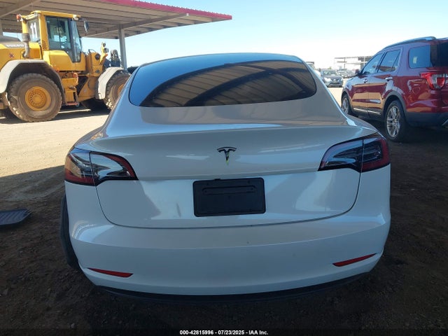 Tesla MODEL 3 2023 5YJ3E1EA5PF653022 Image 15