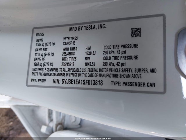 2025 TESLA MODEL 3 5YJ3E1EA1SF013818 Photo 8