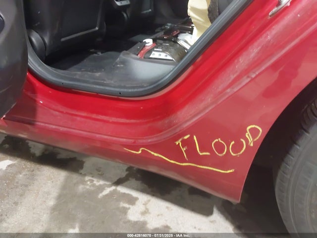 5YJ3E1EB5JF085094 Tesla MODEL 3