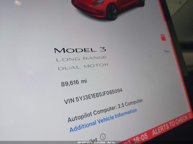 5YJ3E1EB5JF085094 Tesla MODEL 3