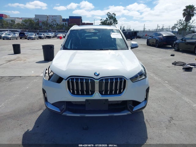 WBX73EF00P5X13328 BMW X1