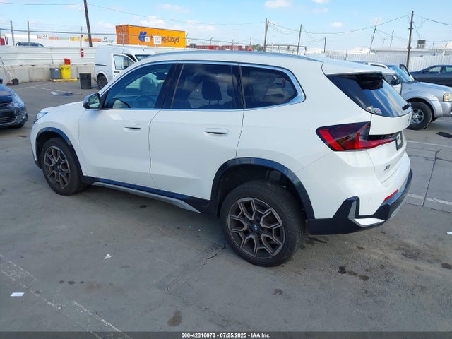 WBX73EF00P5X13328 BMW X1