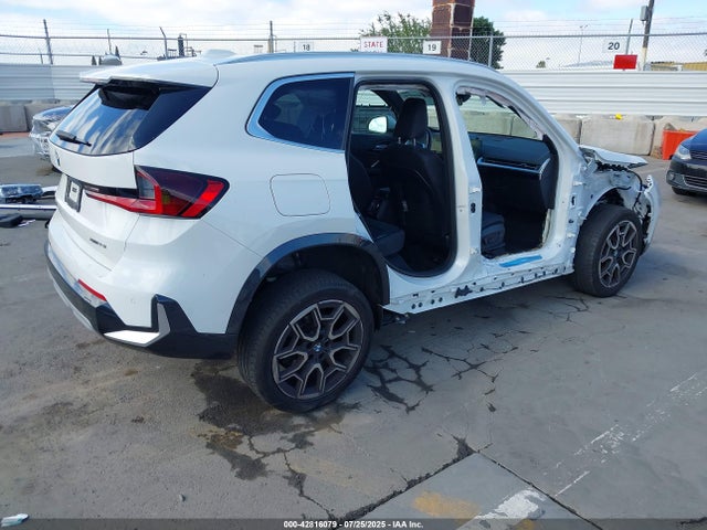 WBX73EF00P5X13328 BMW X1