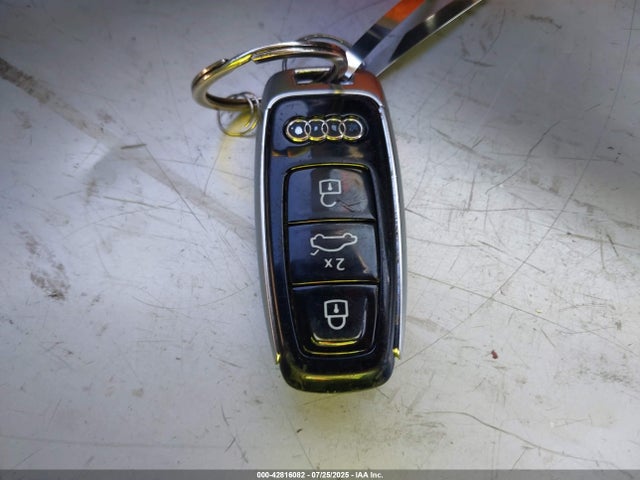 2019 AUDI Q8 WA1FVAF17KD044441 Photo 10