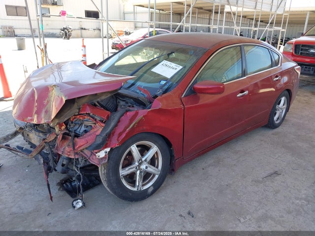 Nissan 2014 2014 1N4AL3AP6EN343758 Image 2